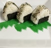 Onigiri med Laks (3 stk.)